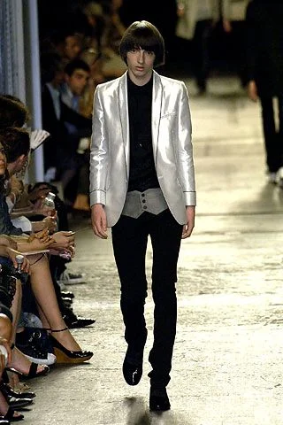 Look 30